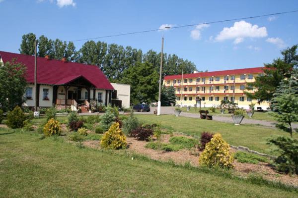 Ośrodek Wypoczynkowy KARINA Pszczew Zewnętrze zdjęcie